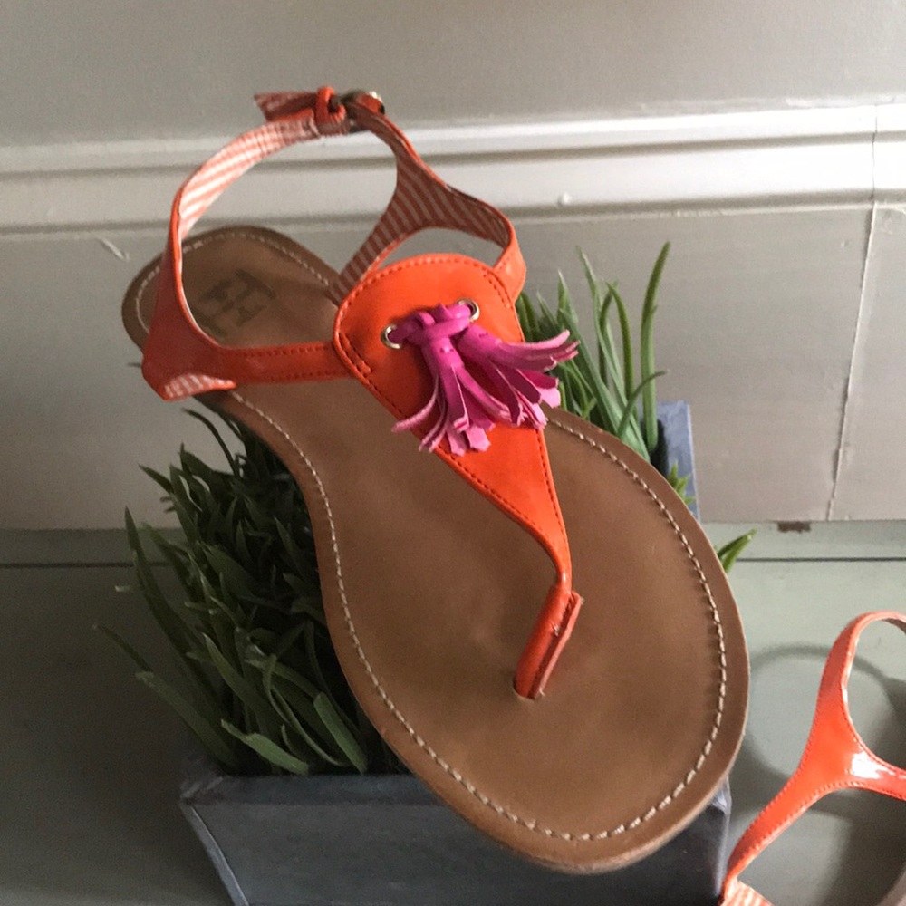 Tommy Hilfiger thong/ sandal 🧡💗